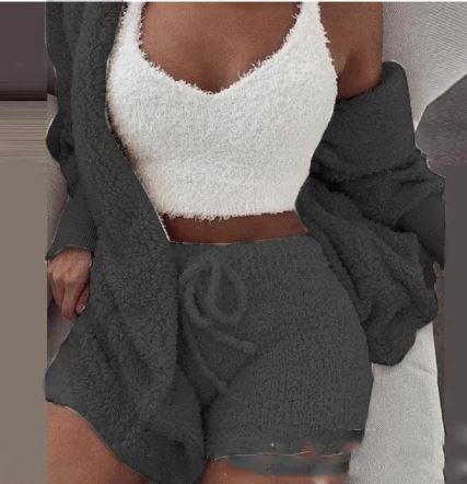 Set loungewear pufos 3 piese Vasha Soft Comfort