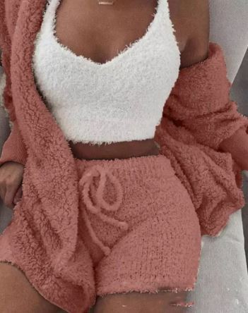 Set loungewear pufos 3 piese Vasha Soft Comfort