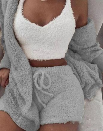Set loungewear pufos 3 piese Vasha Soft Comfort