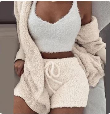 Set loungewear pufos 3 piese Vasha Soft Comfort
